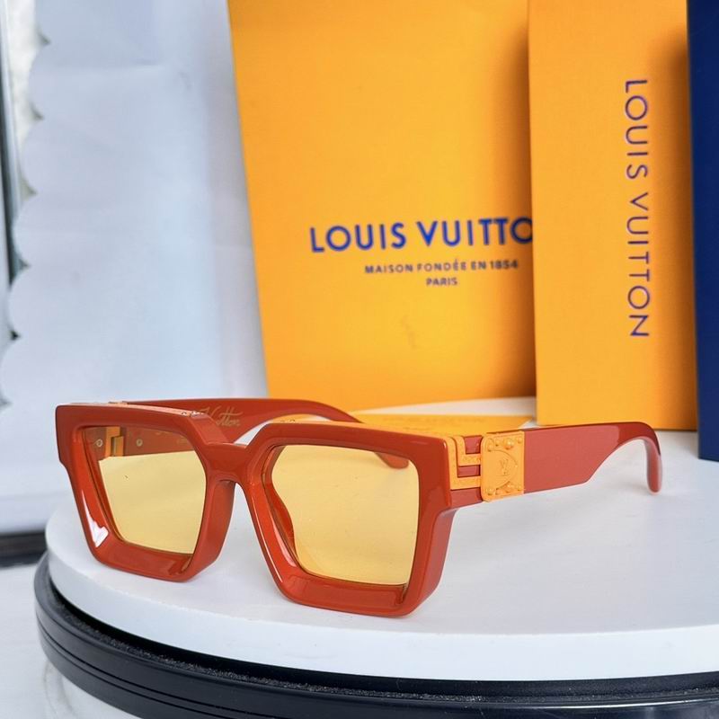 Louis Vuitton Sunglasses ID:20260319-274